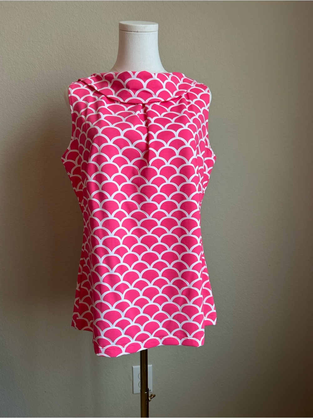 Katherine Way Hot Pink and White Sleeveless Shell Top
